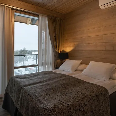 Ski-inn Kultakero Penthouse * Pelkosenniemi