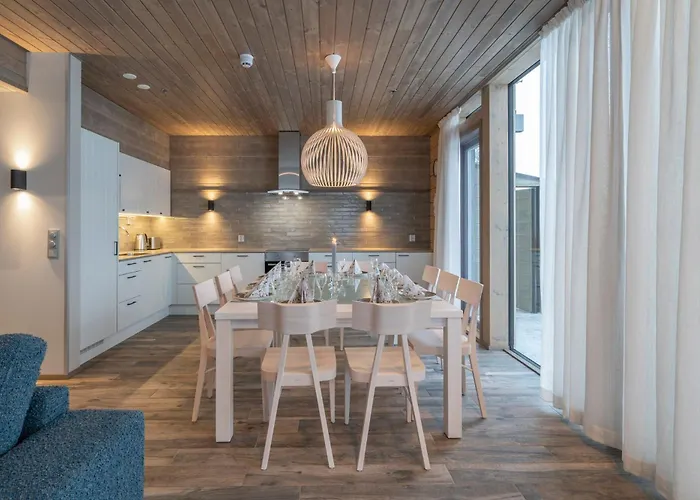 Ski-inn Kultakero Penthouse * Pelkosenniemi